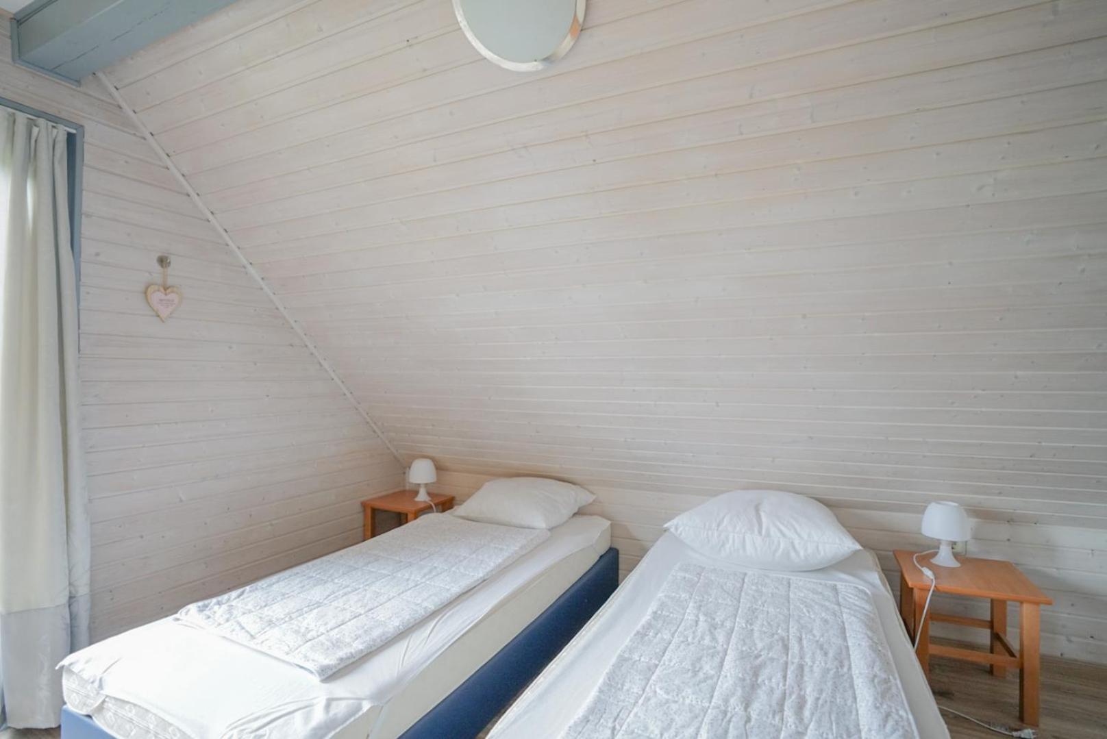 Ferienhaus "Schmetterling" Am See Im Bergland キルヒハイム エクステリア 写真