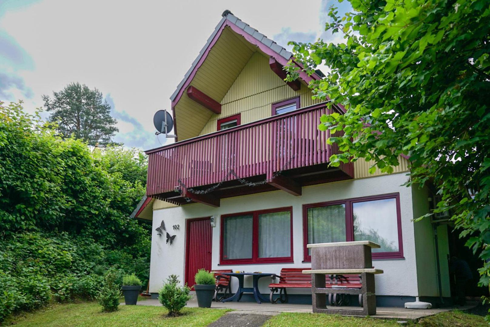 Ferienhaus "Schmetterling" Am See Im Bergland キルヒハイム エクステリア 写真